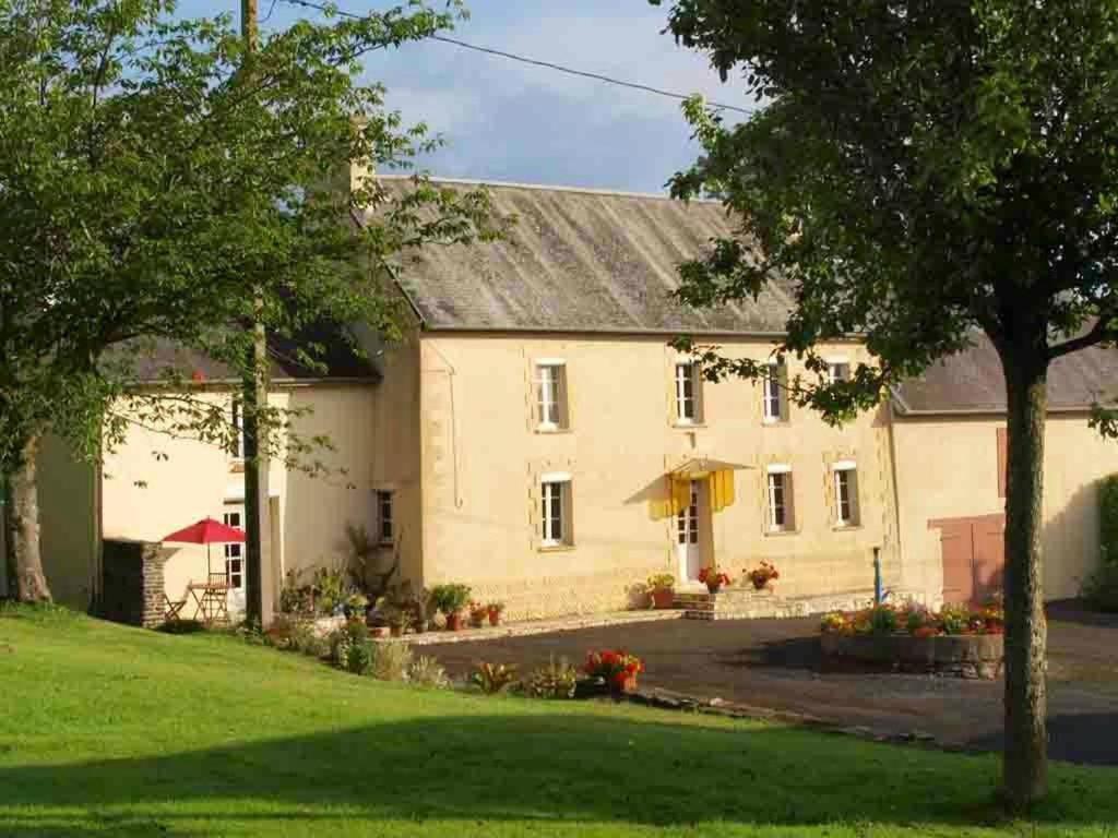 Mis Harand Bed and Breakfast Litteau Exteriör bild